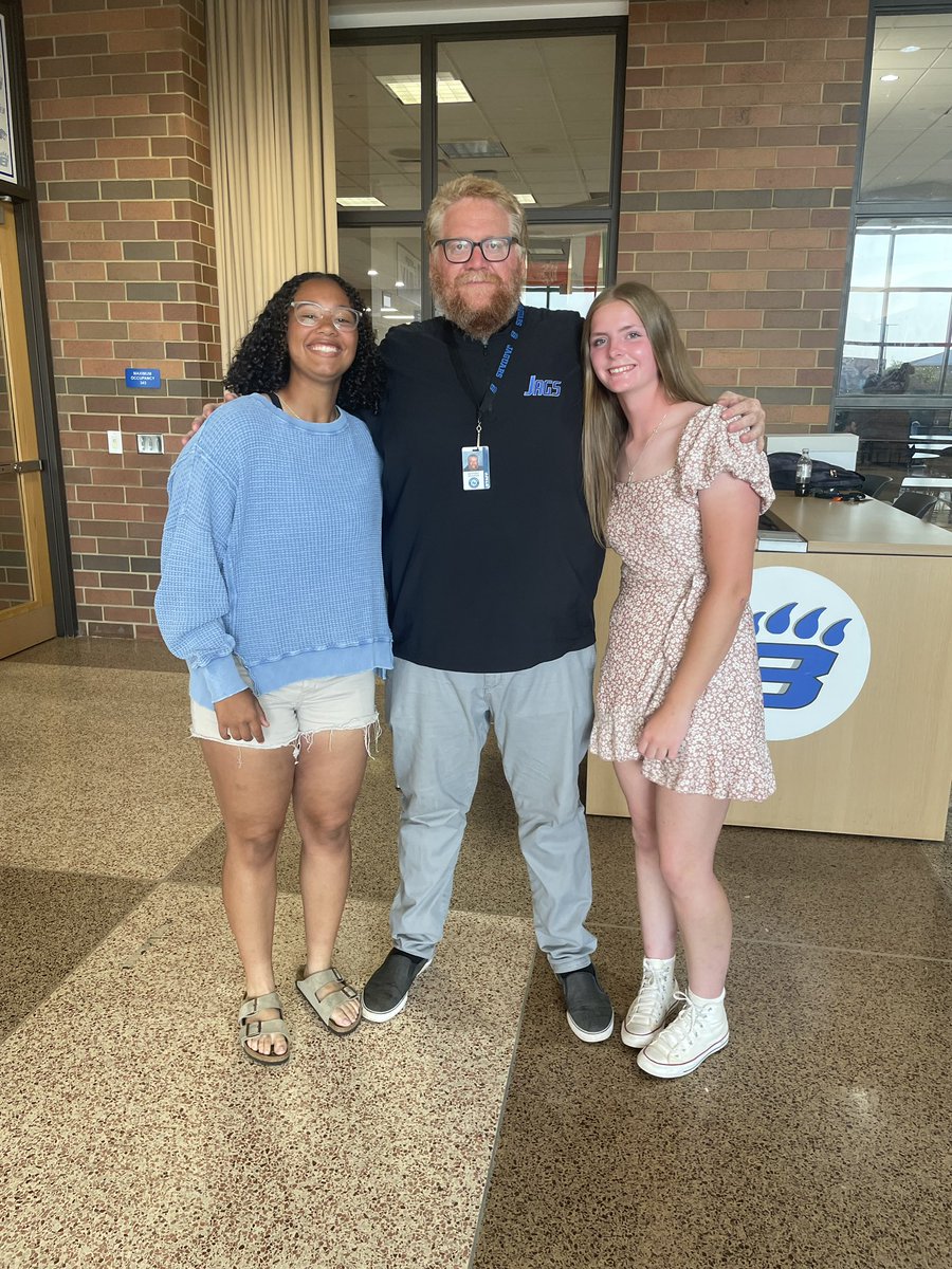 I had my banquet tonight for my high school!! I received 1st team all OCC, 2nd team all district, 3rd year varsity, Top pitcher, and MVP. I'm so proud of this season and can't wait to keep working for next year! <a href="/TiffinUSoftball/">Tiffin University Softball</a> <a href="/HBJagsoftball/">JAGUAR SOFTBALL</a> <a href="/OHstingrays08/">Ohio Stingrays 08 Hysong</a> <a href="/Paige_McMenemy/">Paige McMenemy</a>