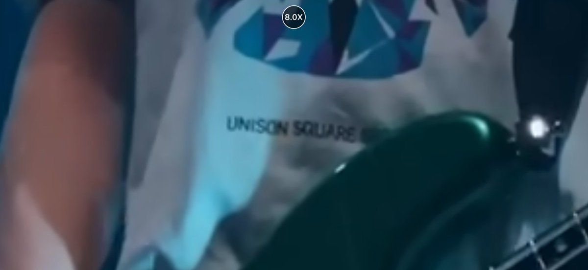 みつくんがライブでユニゾンのバンT着てるの見つけた！うれしー！
シンガーズハイ×UNISON SQUARE GARDENでの対バン永遠希望