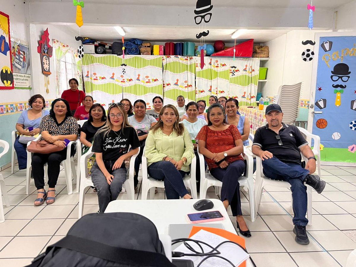 SNTE56Veracruz's tweet photo. 𝗜𝗻𝗶𝗰𝗶𝗮 𝗹𝗮 𝗦𝗲𝗰𝗰𝗶ó𝗻 𝟱𝟲 𝗱𝗲𝗹 𝗦𝗡𝗧𝗘 𝗹𝗮𝘀 𝗝𝗼𝗿𝗻𝗮𝗱𝗮 𝗘𝘀𝘁𝗮𝘁𝗮𝗹 𝗱𝗲 𝗜𝗻𝗳𝗼𝗿𝗺𝗮𝗰𝗶ó𝗻 𝘆 𝗖𝗼𝗺𝘂𝗻𝗶𝗰𝗮𝗰𝗶ó𝗻 𝗱𝗲 𝗹𝗮 𝗥𝗲𝘀𝗽𝘂𝗲𝘀𝘁𝗮 𝗦𝗮𝗹𝗮𝗿𝗶𝗮𝗹 𝟮𝟬𝟮𝟱

Nota completa:
https://t.co/CAipvdukby

#𝙎𝙤𝙮𝙎𝙉𝙏𝙀56 🟠 https://t.co/I4Smeye7Xs