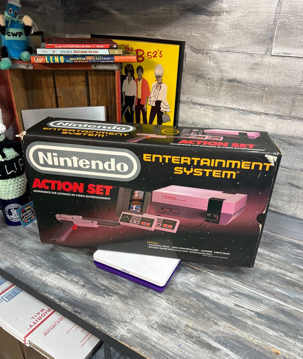 Go over to Dibdit.com and make a $1 offer on this. We we select who gets it Wed the 18th