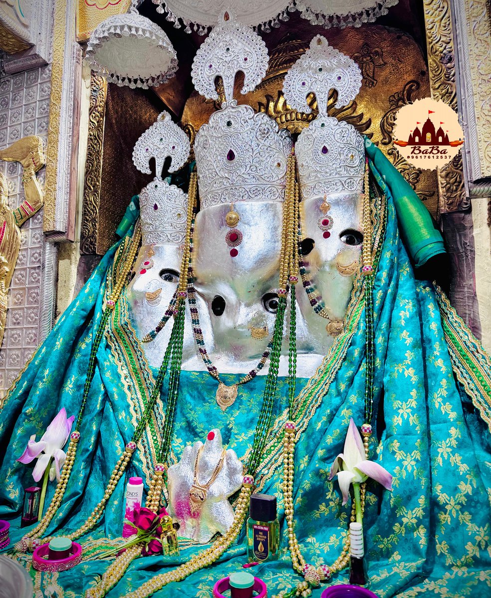 प्रात काल दर्शन जय मां पीतांबरा शक्ति पीठ नलखेड़ा आगर (मालवा)
#जय_मां_बगलामुखी 🙏🚩