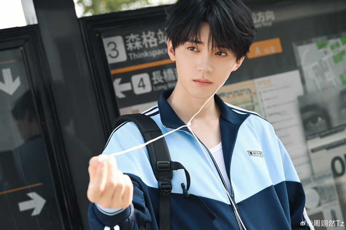 วันนี้ซีรีส์เรื่อง #ด้วยแสงแห่งรัก 💗
ประกาศออนเเล้วค่าา เริ่ม 19 มิ.ย.นี้

นำแสดงโดย
#จางจิ้งอี๋ รับบท เฉียวชิงอวี่
#โจวอี้หราน รับบท หมิงเซิ่ง

แนววัยรุ่น สังคม การเติบโต
จำนวน 23 ตอน
รอชมซับไทยได้ทาง WeTV 

#焕羽 #HuanYu