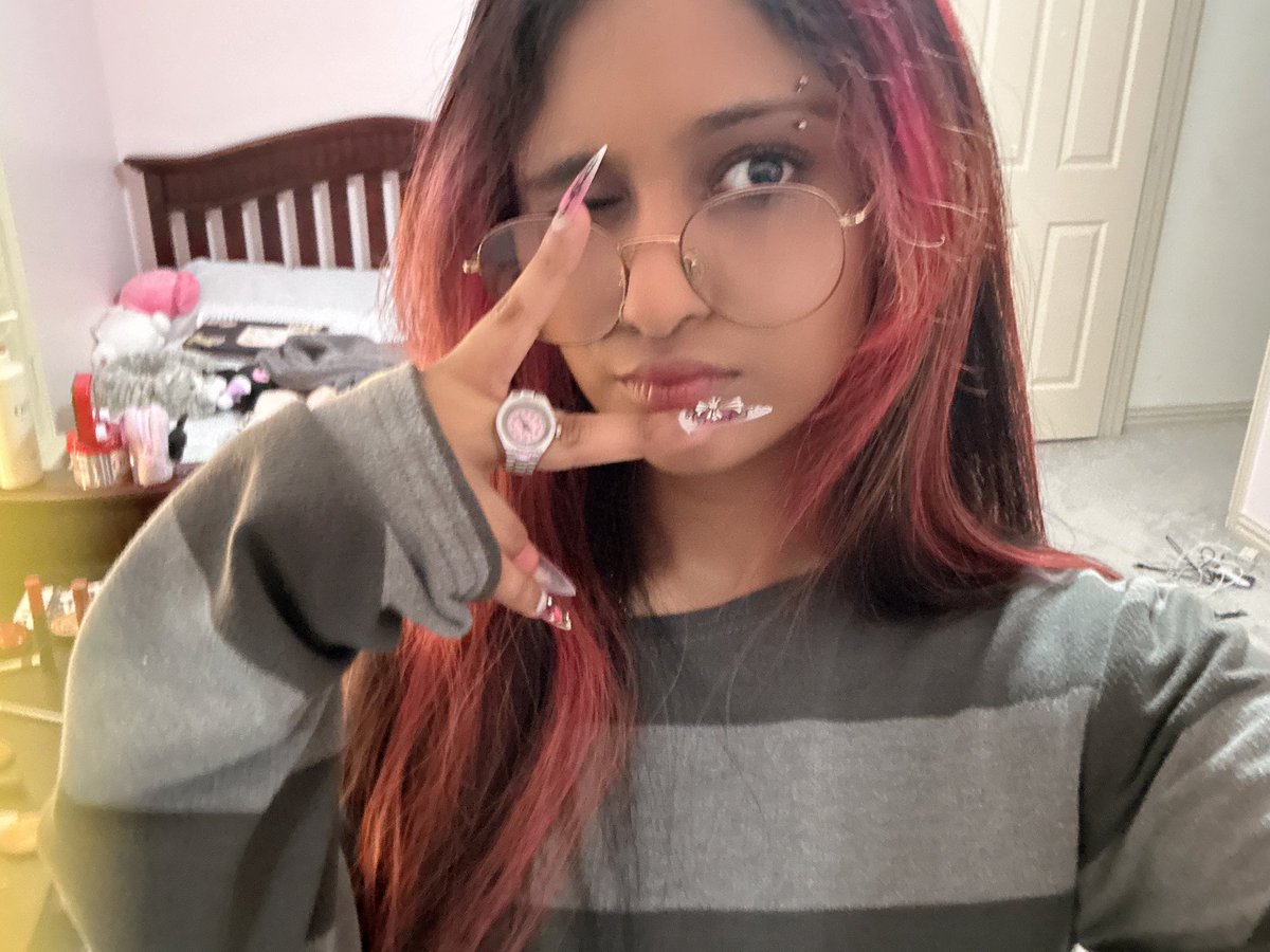 whoringeveryday's tweet image. /) /)
(。•ㅅ•。)〝₎₎ ✦₊ ˊ˗
. .╭∪─∪───────── ✦ ⁺.
. .┊◟﹫ hi my names cleo!
. .┊
. .┊𐐪 16, she/her
. .┊
. .┊𐐪 SHEDTWT!!
. .┊
. .┊⨳゛im fun and interactive trust
. .┊
. .┊◟﹫ more info below..
╰──────────── ✦ ⁺.