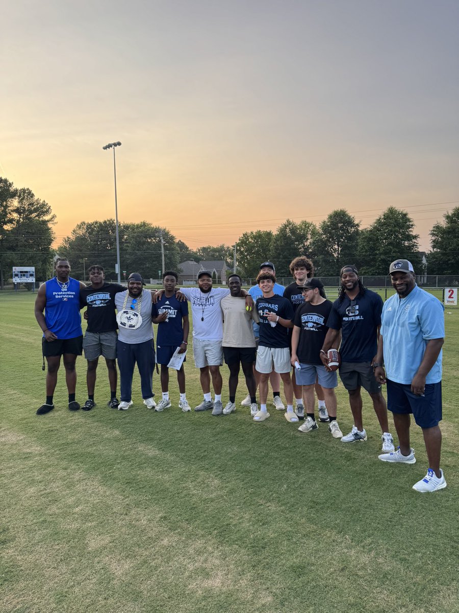 Saxon Larring (@saxonlarring) on Twitter photo Came out to show love and coach up the Franklin cowboys with <a href="/CoachjayhGraham/">JAY GRAHAM</a> <a href="/grind2shine_CS/">Curtis Man Of Steele</a> <a href="/BielBryce/">Bryce Biel</a> <a href="/chs_cougars_fb/">Centennial Cougars Football</a> <a href="/FranklinCowboys/">Franklin Cowboys</a> Came out to show love and coach up the Franklin cowboys with <a href="/CoachjayhGraham/">JAY GRAHAM</a> <a href="/grind2shine_CS/">Curtis Man Of Steele</a> <a href="/BielBryce/">Bryce Biel</a> <a href="/chs_cougars_fb/">Centennial Cougars Football</a> <a href="/FranklinCowboys/">Franklin Cowboys</a>