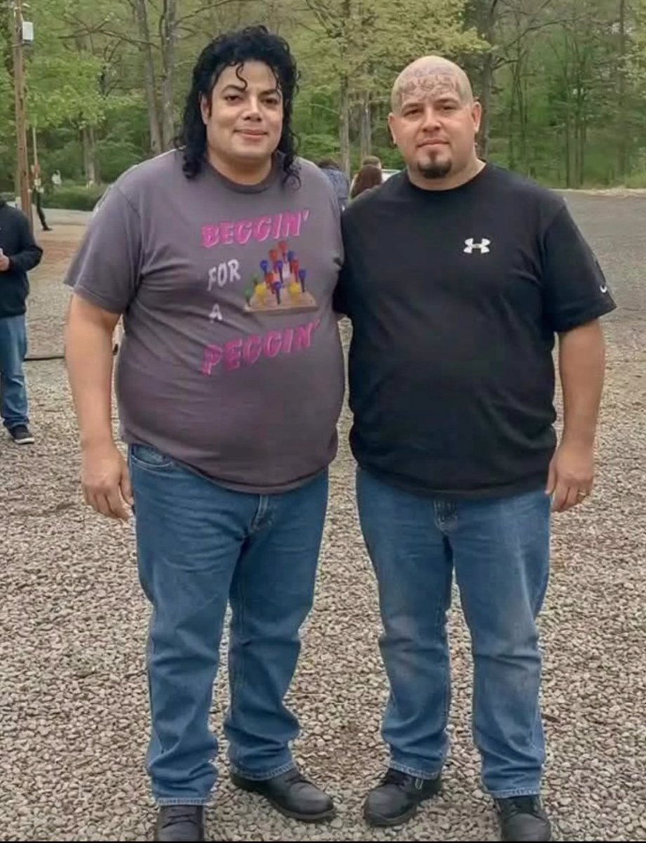 the_real_mccoyy's tweet photo. Turns out Michael Jackson has been living large in Mexico all these years eating nachos. https://t.co/8RAfzenTjK
