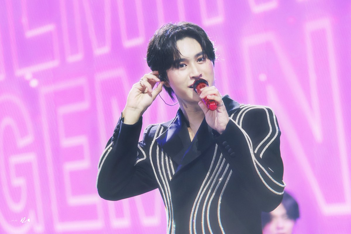 norryaa's tweet image. 𝘛𝘩𝘪𝘴 𝘪𝘴
𝑮𝒆𝒎𝒊𝒏𝒊 ✨
・゜+.
°。+ *´¨)
.· ´¸.·*´¨) ¸.·*¨)
(¸.·´ (¸.·'* ♡
GEMINI MINI CON WITH MUSB
#GEMINIxMissUniverseSB
#Gemini_NT #เจมีไนน์ @gemini_ti