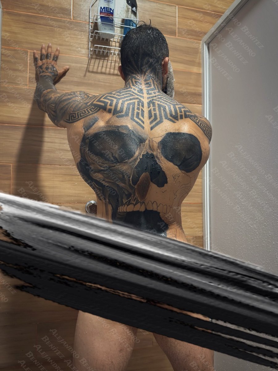 Nuevas fotos y videos con este nuevo tatuaje ya saben donde verlas ☠️🔥
onlyfans.com/benitezalejand…

#AlejandroBenitexxx #AlexxxBenitez