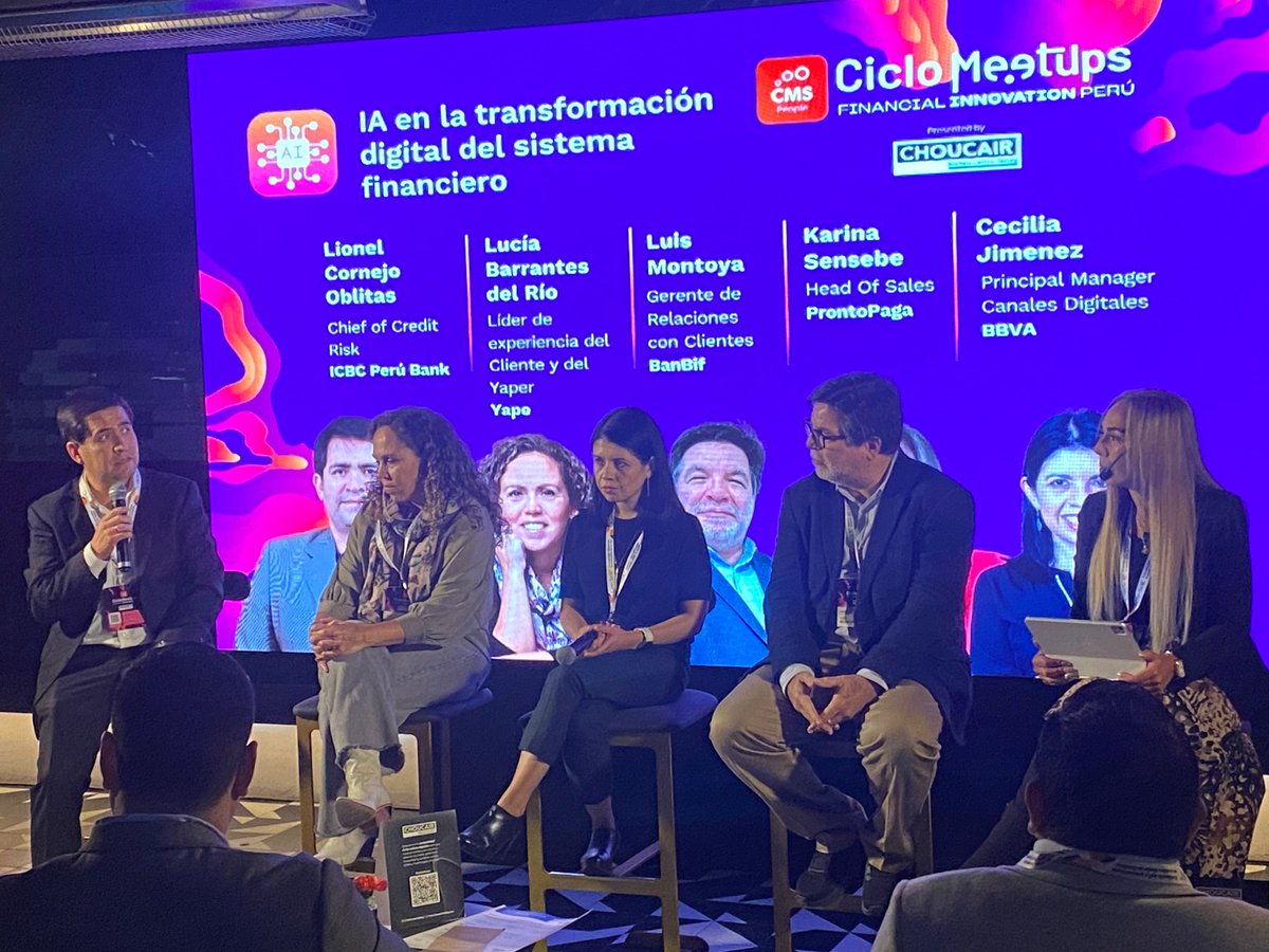 iSmartCon's tweet image. ¡Qué arranque espectacular del Ciclo M͟e͟e͟t͟u͟p͟ ͟F͟i͟n͟a͟n͟c͟i͟a͟l͟ ͟I͟n͟n͟o͟v͟a͟t͟i͟o͟n͟ ͟P͟e͟r͟ú! 🇵🇪✨
La velada comenzó con la ponencia de Choucair Testing S.A., donde Enrique Mesones, Presidente de APESOFT PERU, presentó &quot;𝗧𝗲𝗹𝗲𝗯𝗮𝗻𝗰𝗮 Cara a Cara&quot;