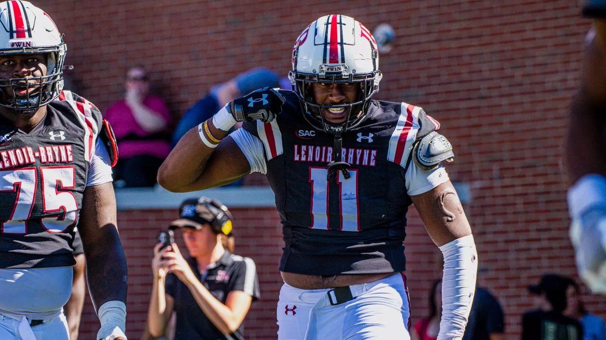 dscaggs55's tweet image. All glory to God! After a great conversation with @Jhilly79 I’m blessed to receive an offer from Lenoir Rhyne! @CoachJLord1 @coachSocha @coachSeanMac @ShermanHolt51