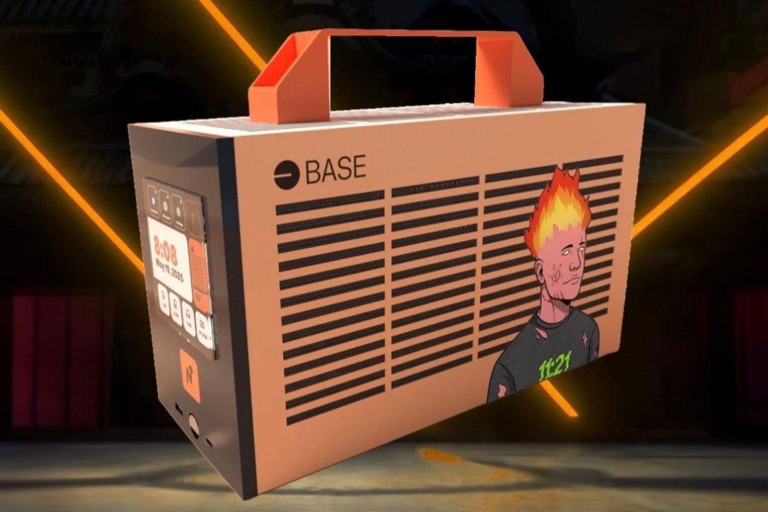 Minted + customized! Looks sick with <a href="/tybasegod/">Base God</a> #747 laser-etched on it 🔥

Pumped to run my own Base and Ethereum Node, and play with everything else this cool hardware can do (for me, starting with a locally hosted onchain agent &amp; Farcaster hub)
