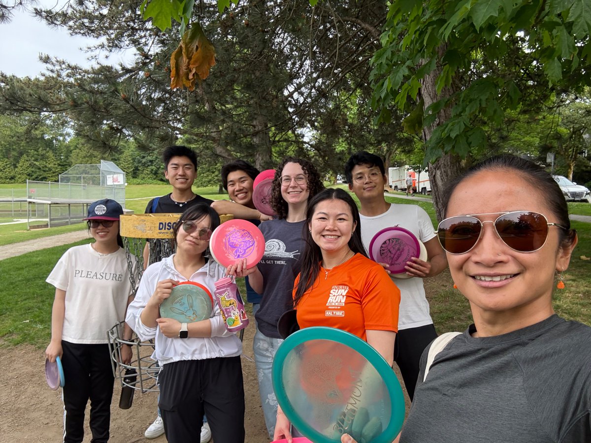 Sheila Teves @sheilateves.bsky.social (@sheilateves) on Twitter photo Flung some discs, shared some laughs, and capped it off with good food. Summer vibes from the Teves lab! Flung some discs, shared some laughs, and capped it off with good food. Summer vibes from the Teves lab!