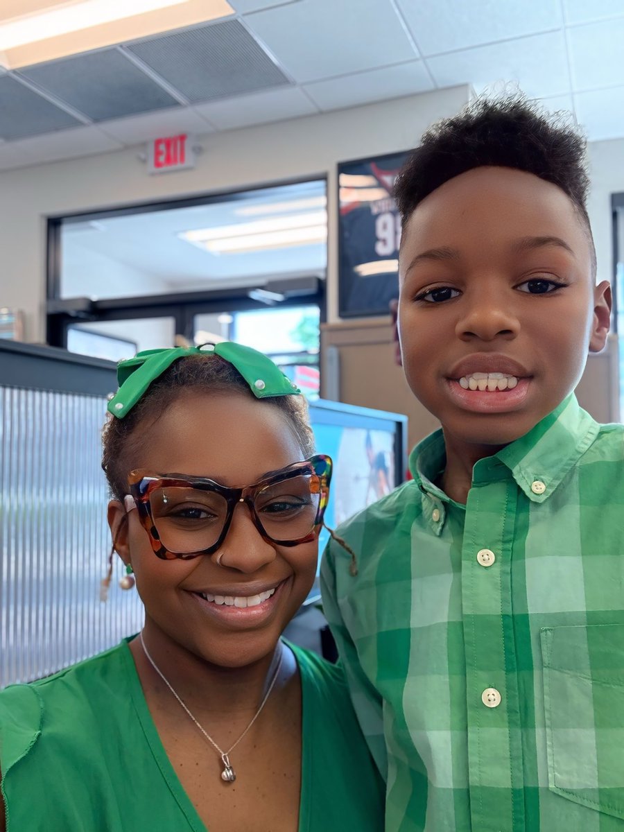 And just like that we prepare for middle school once again. Thank you General Greene for teach our gator to swim now it’s time for him to learn how to fly at Northern! 🐊🦅💚💜