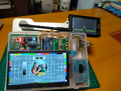 MASAFUKUI2's tweet image. #PlutoSDR #Transceiver の4号機製作中
主な仕様
送信:1.2Gバンドオールモード +DATV(DVB)送信
受信:70MHz～6GHz全帯域
出力:1W
18650リチウム電池内蔵で3時間連続運用
筐体はDaisoの部品ケースB5サイズ 200円
7inchディスプレイ

#Hamradio #DIY #1200MHz #DVB #portsdown4 #Langstone