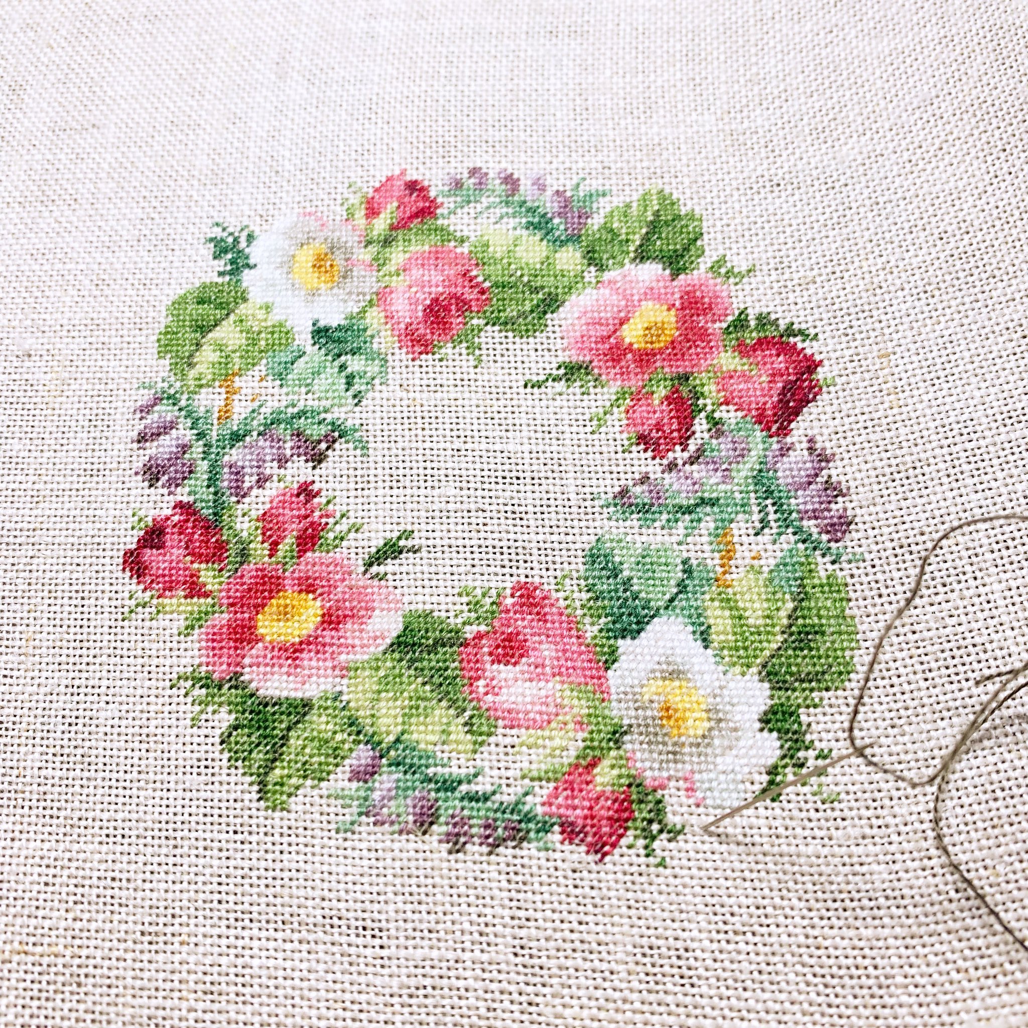 刺繍　プチポアン プチポアン ❤︎ プチポワン 刺繍 お札入れ 財布 - メルカリ