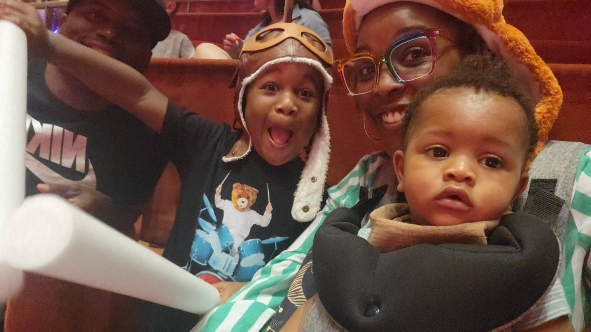 PrincipalShepp's tweet image. 🎤💃🏾 Got the chance to take my kiddos to see Danny Go live and it was EVERYTHING! 💙💛 #IYKYK #MomLife #DancePartyMode #MemoryMakers