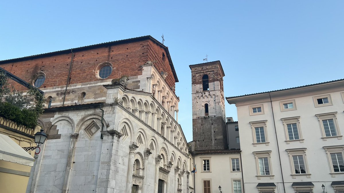 mrwolf_nz's tweet photo. #lovelucca 🇮🇹🇮🇹🇮🇹 https://t.co/y7xTWP47J7
