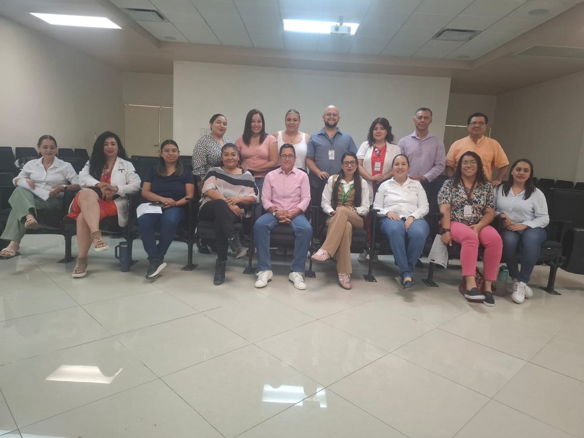 MatamorosCapa's tweet photo. 11 de junio de 2025 
Capacitación mensual de psicología 
Tema "Emociones y estrés" y "Síndrome de Burnout" https://t.co/5e8oU0Mmls