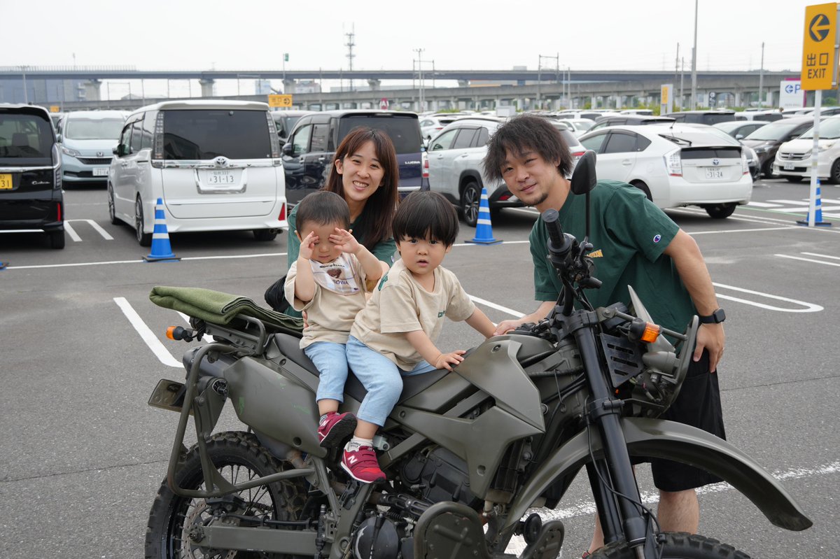 TagajoGSDFpr's tweet image. #第22即応機動連隊 は6月7日(土)にイオンモール新利府南館で行われた「#いのちを守るBOSAIウィーク JA共済presents ミヤテレ防災フェア2025」において、災害派遣等で活躍している車両として、96式装輪装甲車及び偵察用オートバイの展示に協力しました。