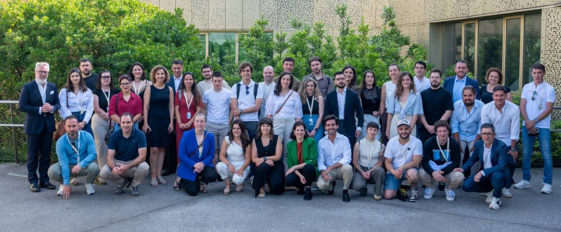 noticiasmaquina's tweet image. Primera generación de Impulso Agro dlvr.it/TLJlM2 noticiasmaquinaria #ImpulsoAgro #Agroalimentario #BasqueCulinaryCenter #AgroBank #NuevosTalentos