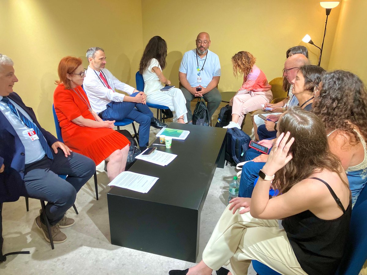 A Ministra do Ambiente e Energia reuniu hoje na UNOC com as associações de defesa do ambiente para ouvir as suas preocupações sobre a proteção dos oceanos.

<a href="/WWF/">WWF</a> <a href="/ZEROasts/">ZERO</a> <a href="/Sciaena_NGO/">Sciaena</a>  <a href="/OikosONGD/">Oikos</a>  #OceanAlive #ÚltimoRecurso

#MAEN #UNOC3 #Ambiente #Energia