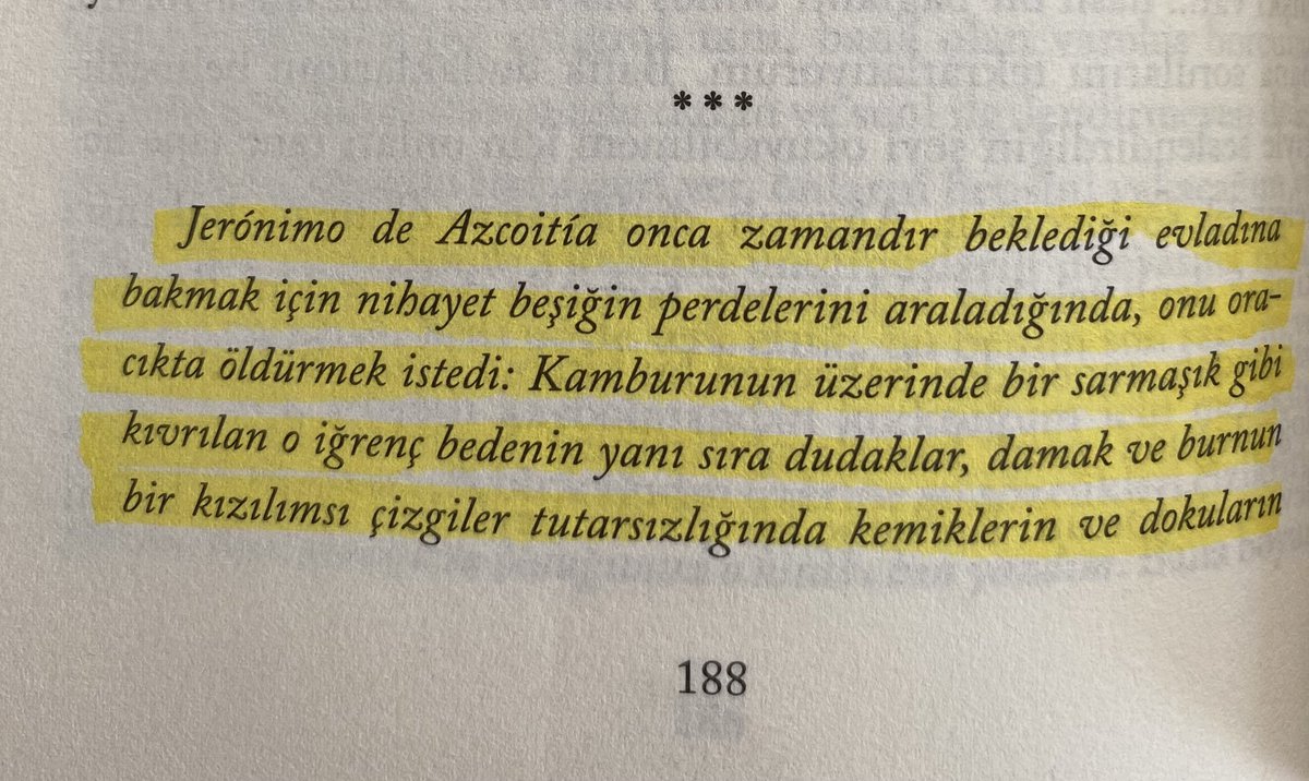 Fazilet Ö. (@fzlt_zdkr) on Twitter photo Sevgili <a href="/suli1969/">Süleyman Doğru</a> çevirisi Edepsiz Gece Kuşu bitti. 20 gün süren okumadan bana Donoso’nun kara mizahı ile çok çok zekice bir anlatı kaldı. Detaylı inceleme Instagram’da. Buraya sadece incelemenin sonunu ekledim. Meraklısına mutlaka tavsiye ediyorum. Sevgili <a href="/suli1969/">Süleyman Doğru</a> çevirisi Edepsiz Gece Kuşu bitti. 20 gün süren okumadan bana Donoso’nun kara mizahı ile çok çok zekice bir anlatı kaldı. Detaylı inceleme Instagram’da. Buraya sadece incelemenin sonunu ekledim. Meraklısına mutlaka tavsiye ediyorum.