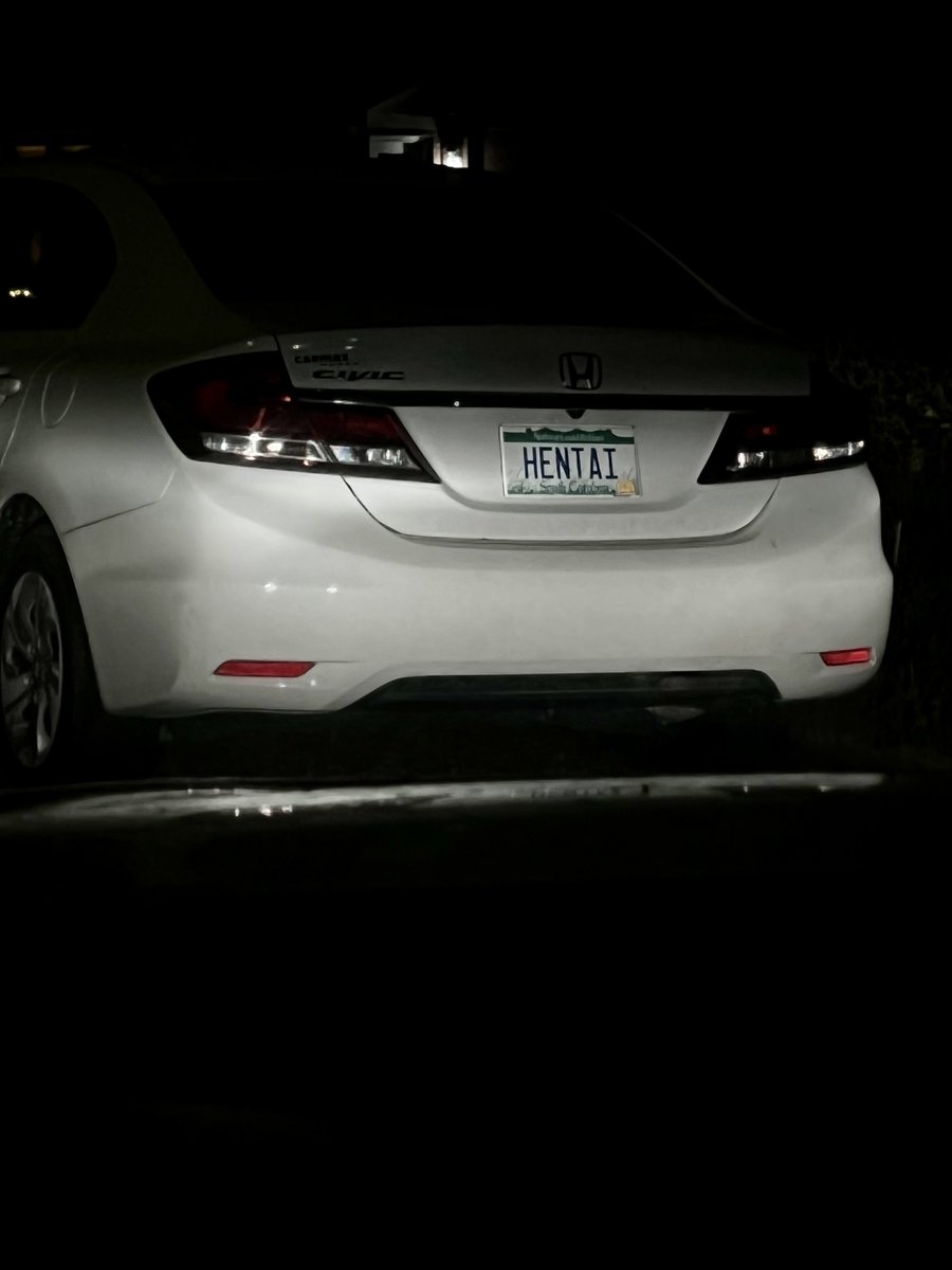 yousuck's tweet photo. lol this license plate https://t.co/5xyGiZkQiv