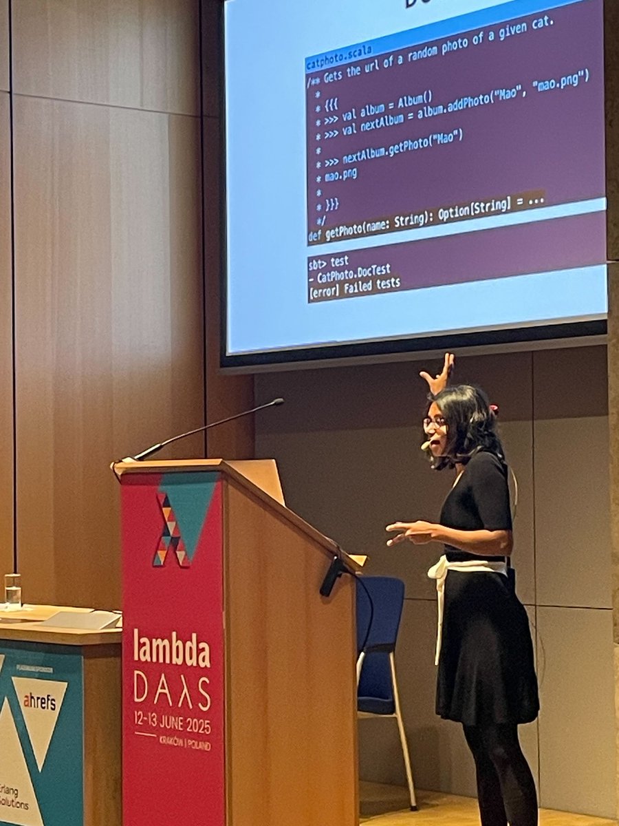 LambdaDays's tweet photo. Pick your track! As always, we're giving you lots of incredible talks to choose from. But don't worry if some that you're interested in overlap - after the conference you get access to all recorded presentations.

#lambdadays https://t.co/xUkEQqf9bt