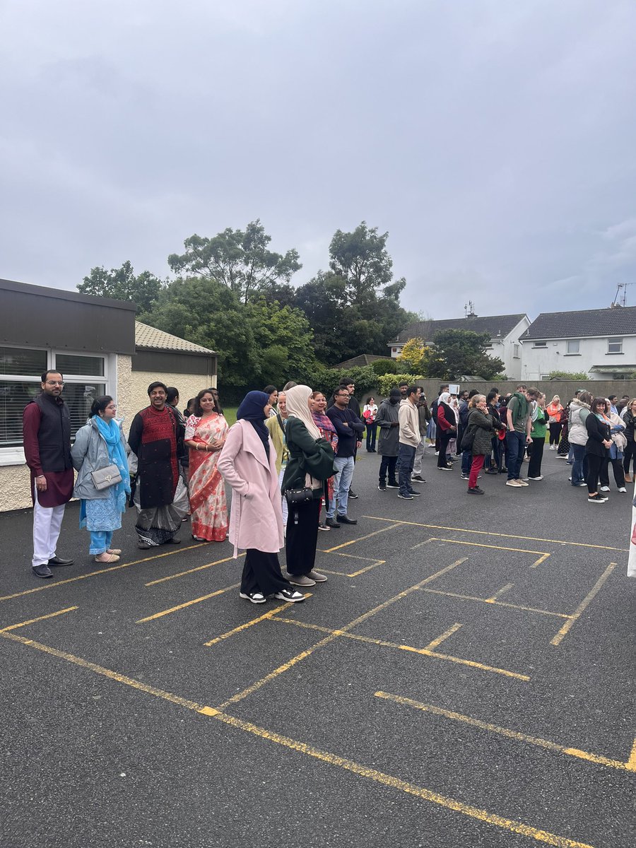 of_wedgewood's tweet image. Wonderful start to the day - before the rain. Intercultural Day at Q of A