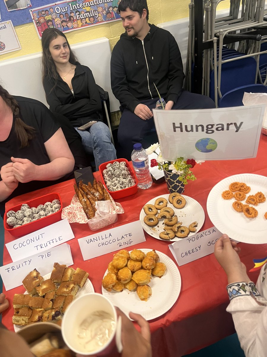 of_wedgewood's tweet image. Parents have made amazing food to celebrate the day. #dublin #intercultural #integration #michaelflemming #lettiemccarthy