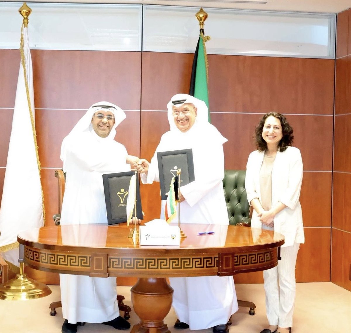 AMIDEASTKuwait tweet picture