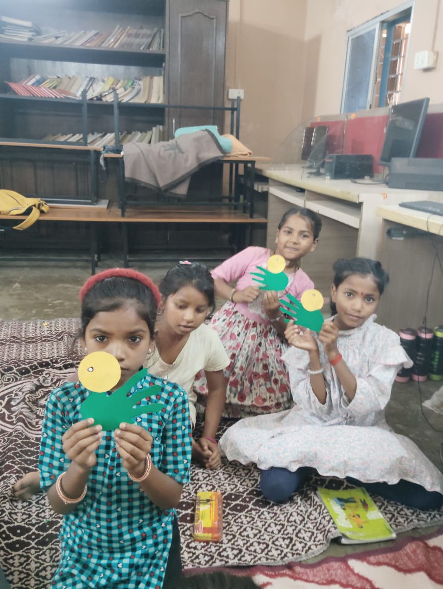 Abhedya2015's tweet photo. A Day of National Pride at Camp 🇮🇳
Today’s summer camp theme was National Pride!
Children learned about our national symbols, sang the national anthem with pride, and created beautiful artwork — from tricolour birds to handmade flags.
The day ended with more craft and lemon race. https://t.co/YJWXh3TjHe