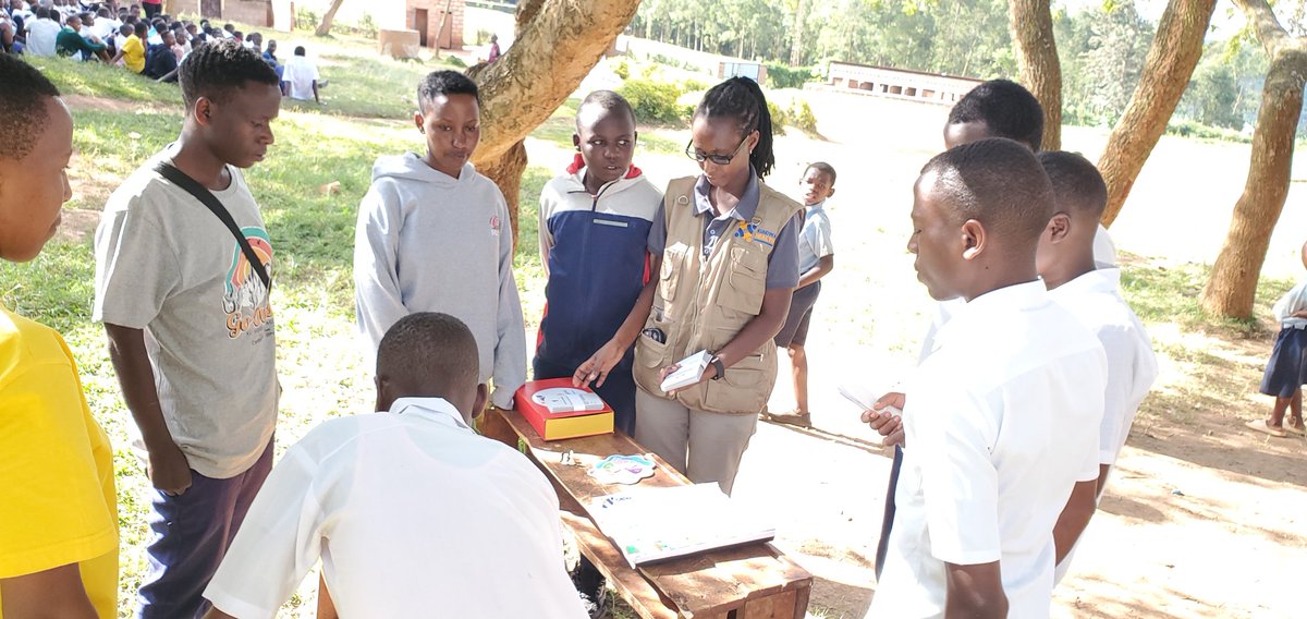 JustinAuraa's tweet photo. We wrapped up our in-school campaign on sexual harassment &amp; consent in @GatsiboDistrict, visiting GS Rubona &amp; GS Nyakagayaga. Students engaged deeply, and we introduced our #FunHealth Game to promote youth well-being. #EndGBV
#AskFirst
#SayNoToHarrassment https://t.co/dtzU7DUbCv