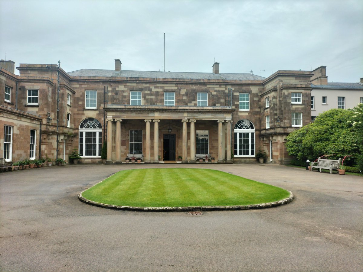 Quite the setting of Hillsborough Castle for <a href="/penningpeace/">Writing Peace</a> meetings and dialogues about archives from Northern Ireland Troubles and Peace.