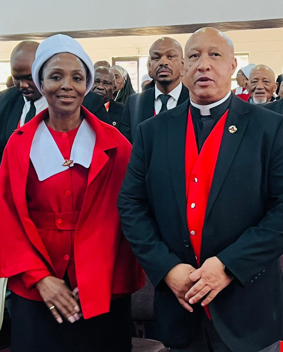 asewesile's tweet image. We continue to pray for Rev and Mrs Monama as they take up the mantle of leadership 

#ymgtriennial2025