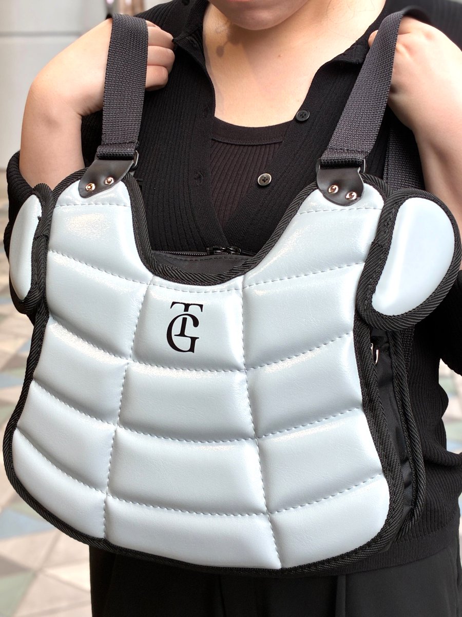 ⚾プロテクター型バッグ🎒 ビジターVer.が新登場‼️🎉 ＼ 選手が使う