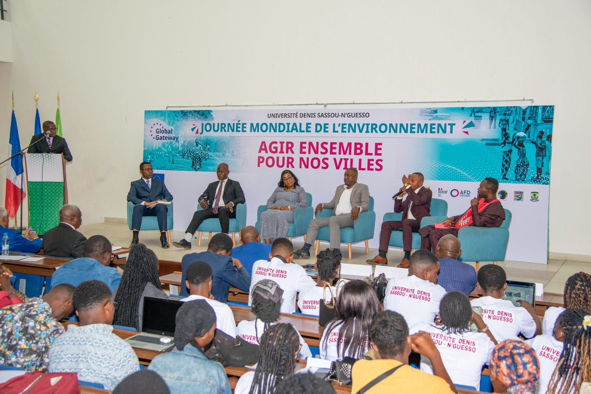 🌍 À l’UDSN (Kintélé), Jeudi 5 juin 2025 | 🇨🇬🇪🇺 nous avons célébré la #JournéeMondialeEnvironnement 🇨🇬🇪🇺 avec le programme #VillesRésilientes.
🎯 À Nkayi &amp; Owando :
✅ 100 % dépotoirs éradiqués
✅ 52 micro-projets locaux
✅ +500 ménages équipés
✅ +190 acteurs civils mobilisés
