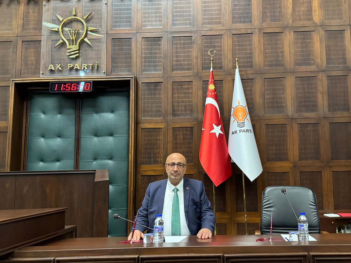 📍TBMM

TBMM Başkanlık Divanı ve Komisyon Üyelerimizi belirlemek üzere AK Parti Grup Toplantımızı gerçekleştiriyoruz.

Rabbim, hayırlara vesile eylesin.