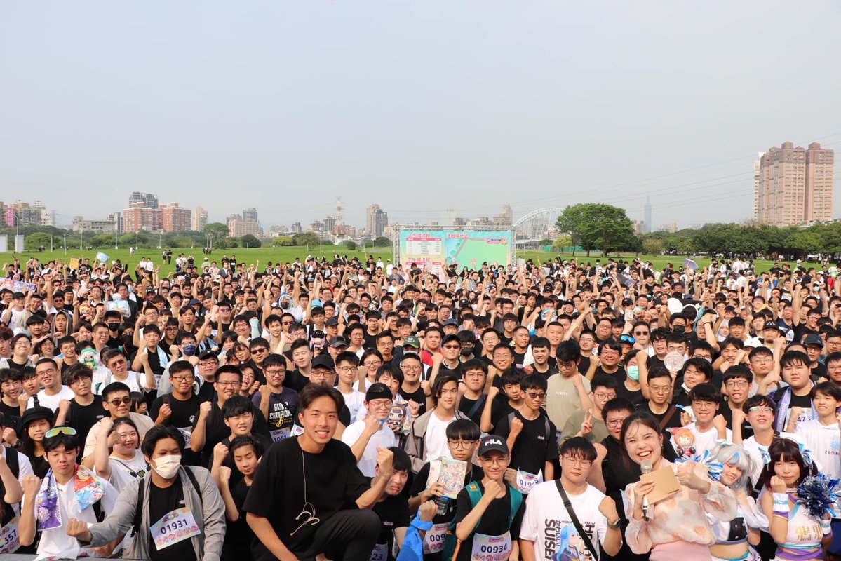 ou_en_event_usa's tweet image. Early Bird Countdown! 🕒
Only 4 days left to grab your early bird tickets! Don’t miss out! 🎟️
Early bird registration closes June 15.
We can’t wait to see everyone’s amazing energy!! 🏃♀️🏃♂️
🎟️ Sign up for the Fun Run now: reurl.cc/DqEgz5
📍 Road Running: November 22, 2025…