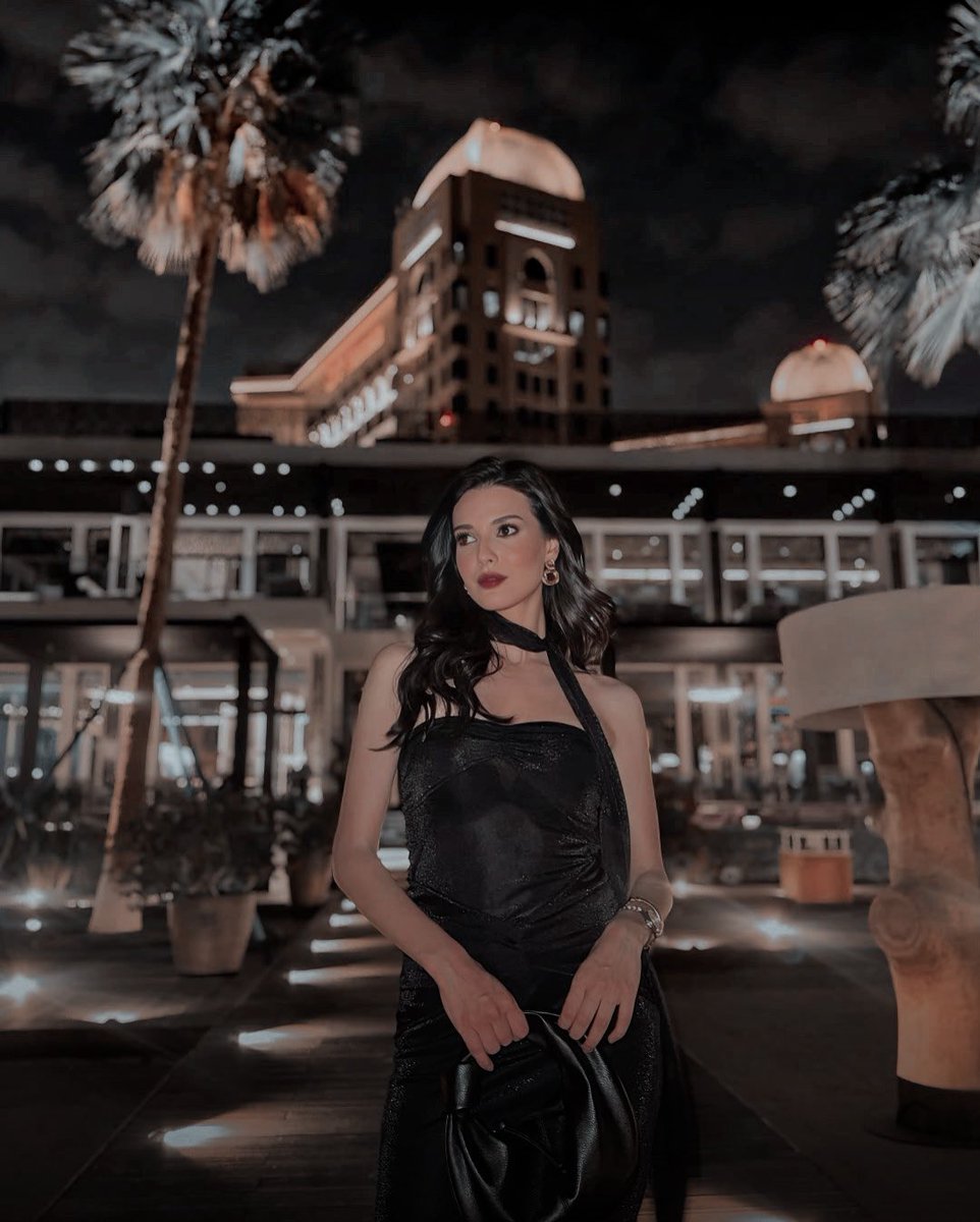 mention etkinliğii   

    hedef 100 ment 150 retweet

    • kullanılacak taglar

Hira #Hira 
MahassineMerabet #MahassineMerabet