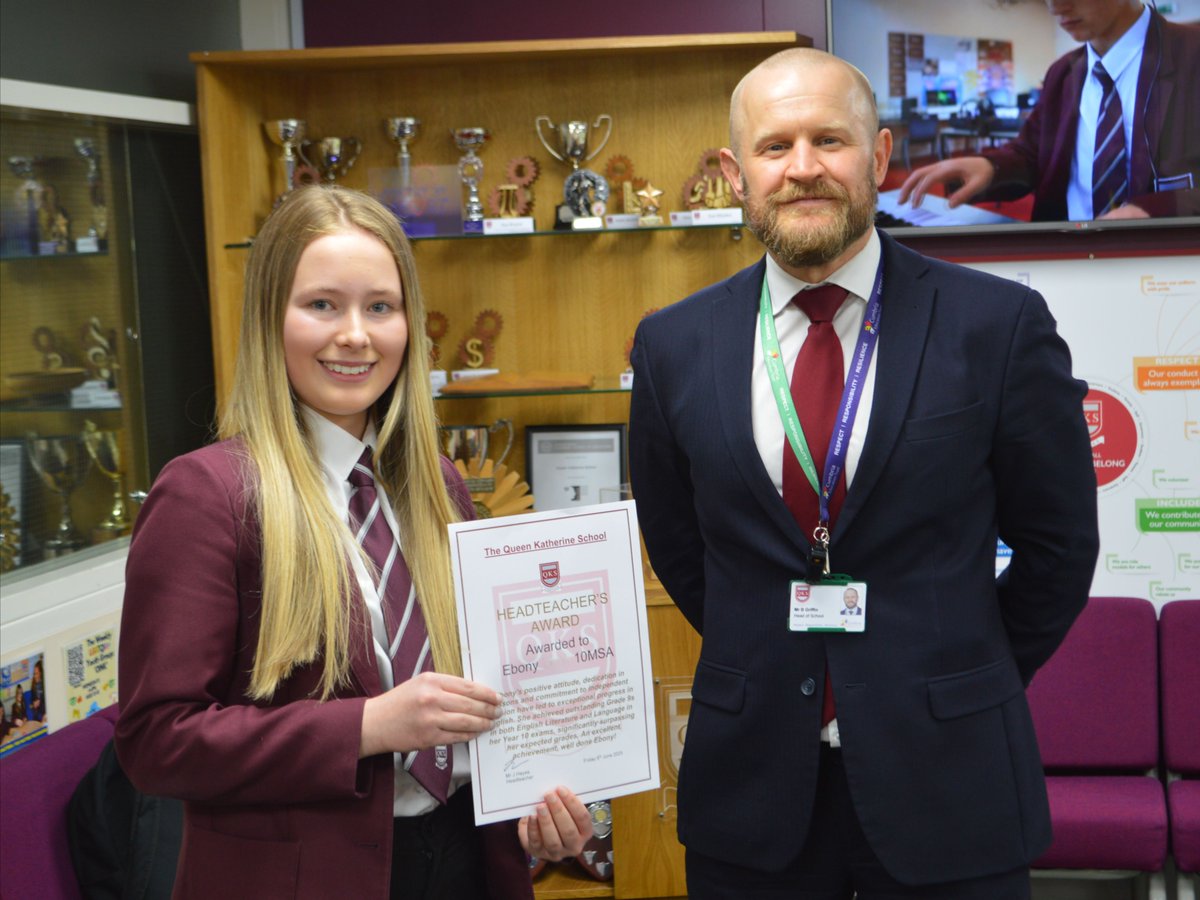 #StudentOfTheWeek is Ebony in Y10, nominated by Ms Kerrera "She achieved outstanding Grade 9s in both English Literature and Language in her Year 10 exams, significantly surpassing her expected grades.  An excellent achievement, well done Ebony!" #QKSproudToBelong
