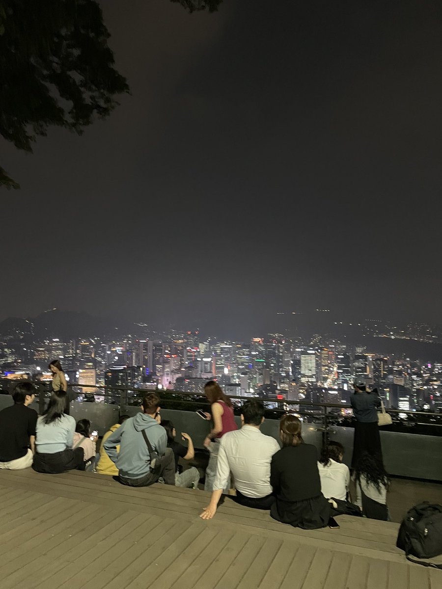 just came back from korea and listening to kdrama sound tracks (start-up) . 

why didnt korea feel like that? 🥹