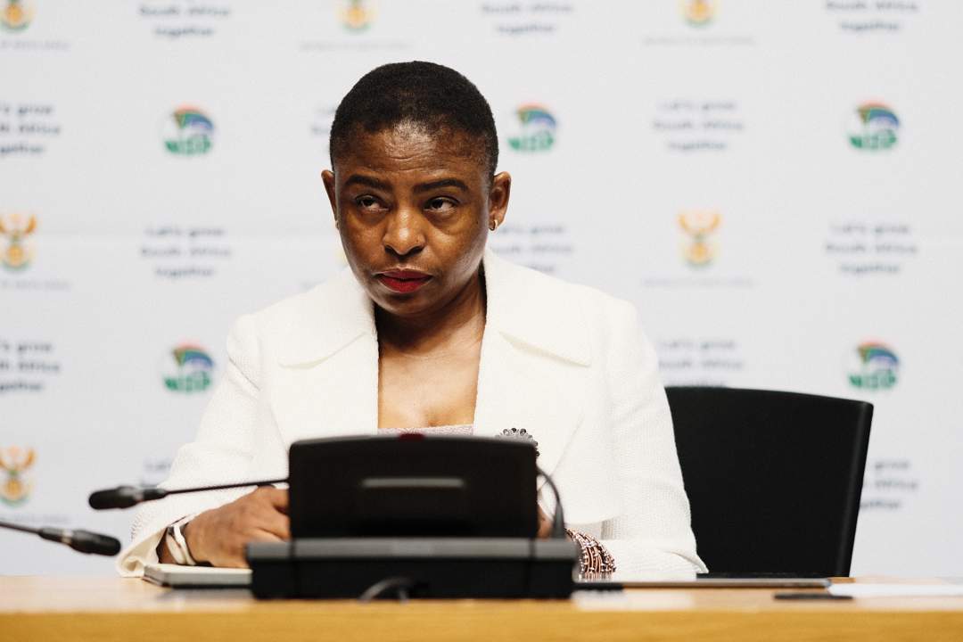 Brettbenraphael's tweet photo. Talk about privilege on steroids... This disgrace, facing allegations of R80m fraud and corruption, now dodges questions on travel costs, showing blatant contempt for accountability—all enabled by Cyril Ramaphosa. https://t.co/Xn16r1cssy