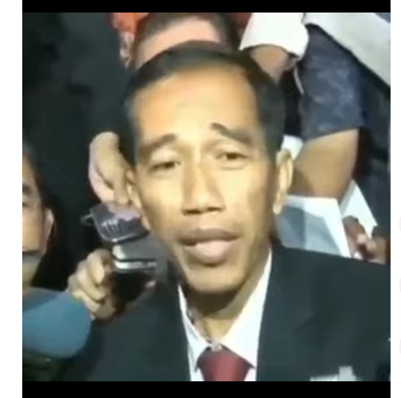 "Obligasi itu apa sih?"
"Surat utang Pak"
"Lha iya, wong duitnya aja banyak ngapain harus utang-utang"