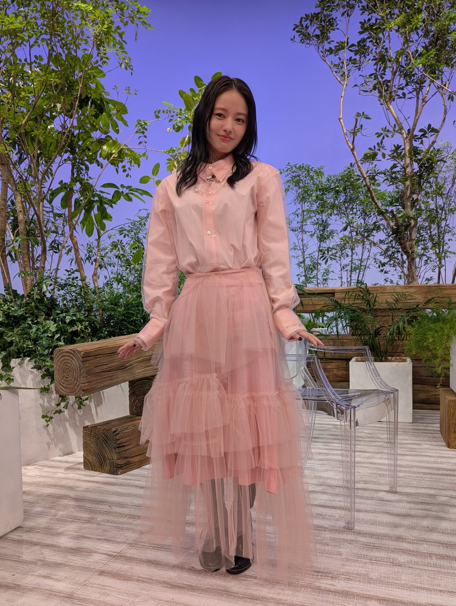 瀬戸朝香 さん回の #山本舞香 さんは、 チュールスカートを取り入れた