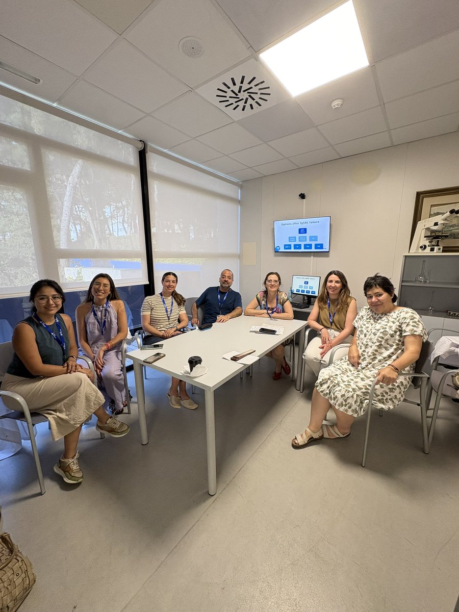 Betina Biagetti (@betinabiagetti) on Twitter photo Meeting with patients is always such a rewarding and enriching experience There’s still so much to learn. #acromegalia #cushing #pacientes en <a href="/vallhebron/">Vall d'Hebron</a> <a href="/EndocrinoVH/">Endocrinologia i Nutrició Vall d'Hebron</a> <a href="/sociedadSEEN/">Sociedad SEEN</a> <a href="/NeuroendocrinoS/">NeuroendocrinoSEEN</a> Meeting with patients is always such a rewarding and enriching experience There’s still so much to learn. #acromegalia #cushing #pacientes en <a href="/vallhebron/">Vall d'Hebron</a> <a href="/EndocrinoVH/">Endocrinologia i Nutrició Vall d'Hebron</a> <a href="/sociedadSEEN/">Sociedad SEEN</a> <a href="/NeuroendocrinoS/">NeuroendocrinoSEEN</a>
