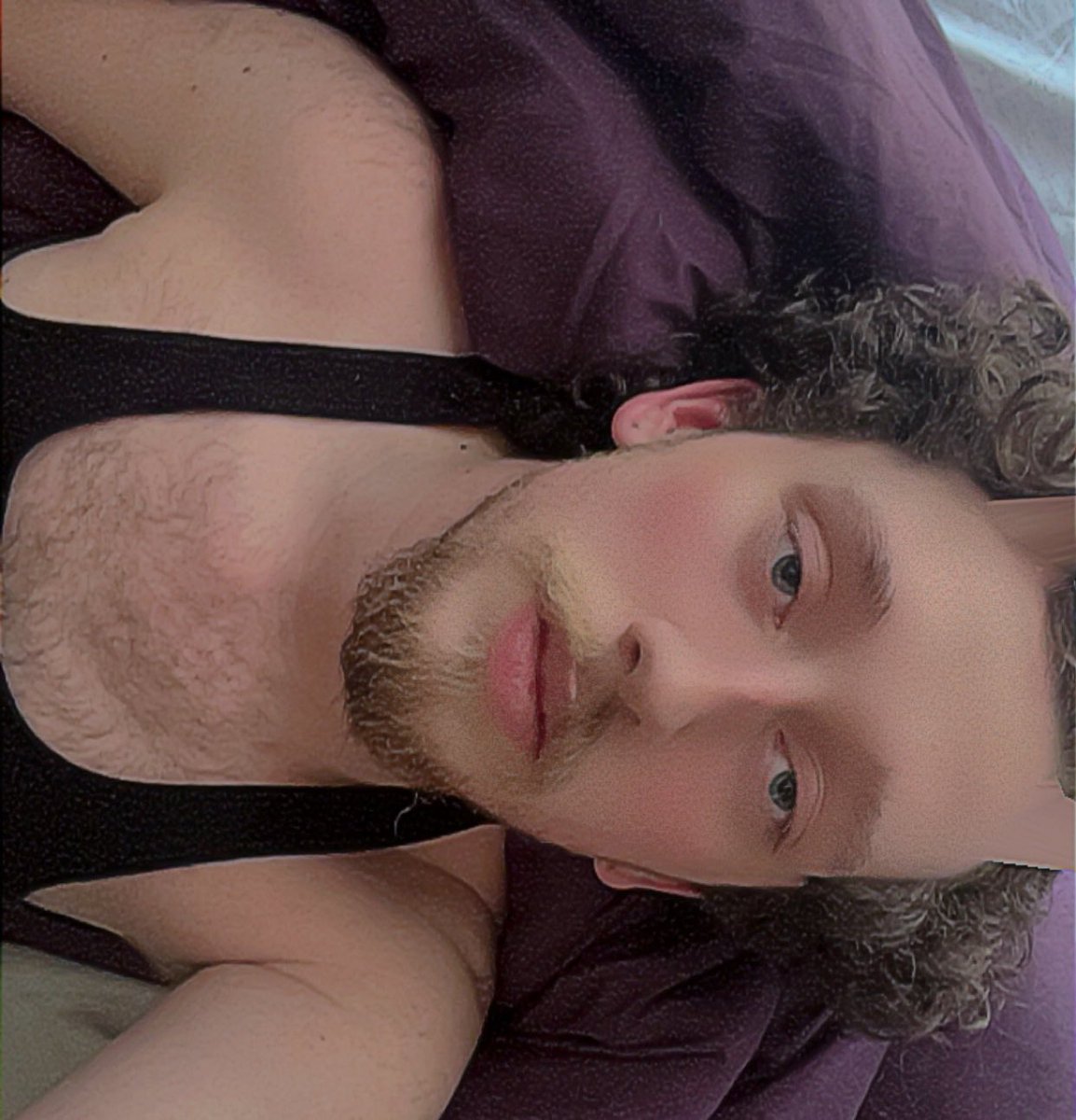 NonRinary's tweet image. late night photo dump &amp;lt;3