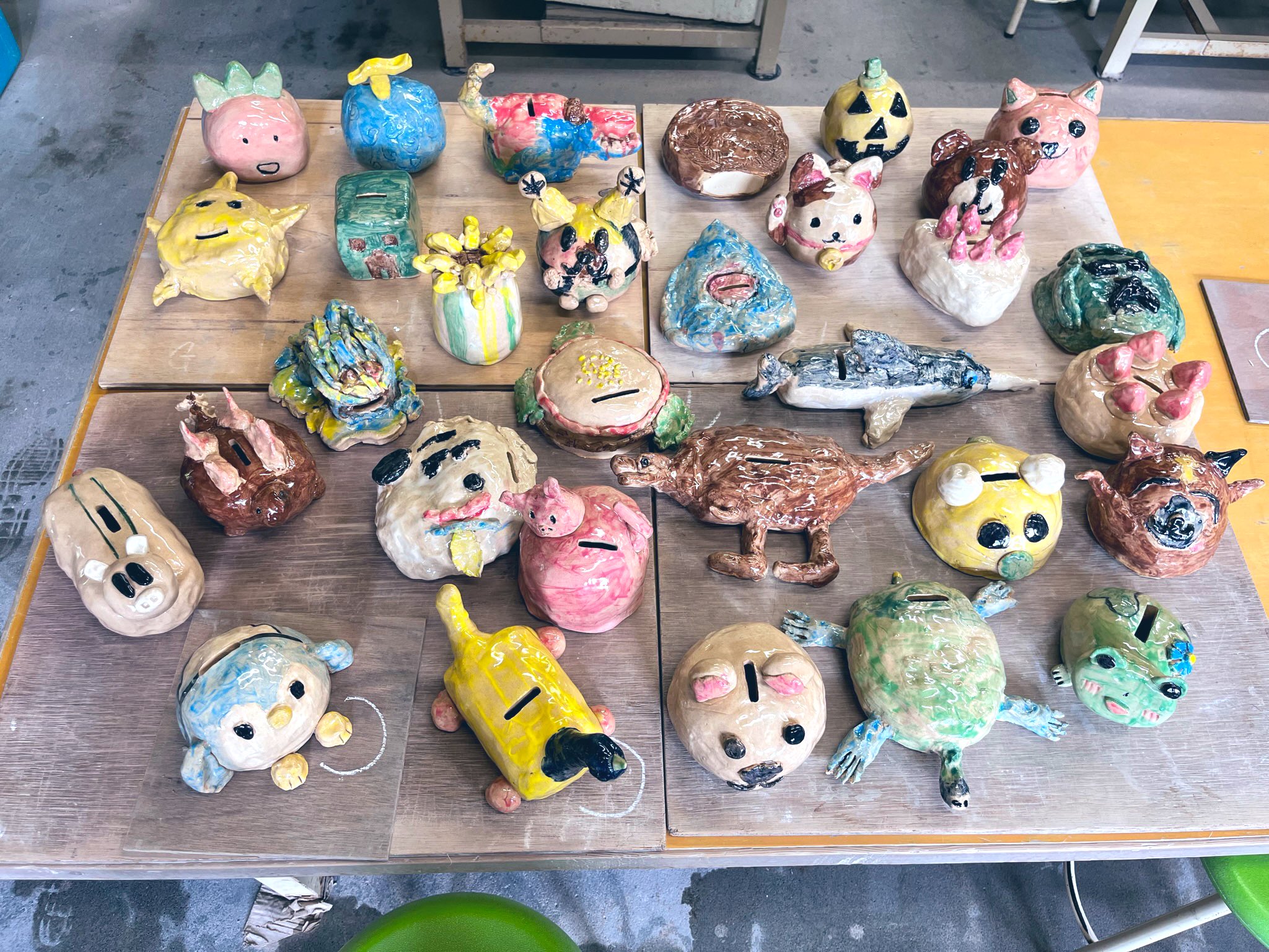 ビートルズ貯金箱 陶器製（樹脂かもです） ビートルズ貯金箱 陶器製（樹脂かもです） ビートルズ貯金箱