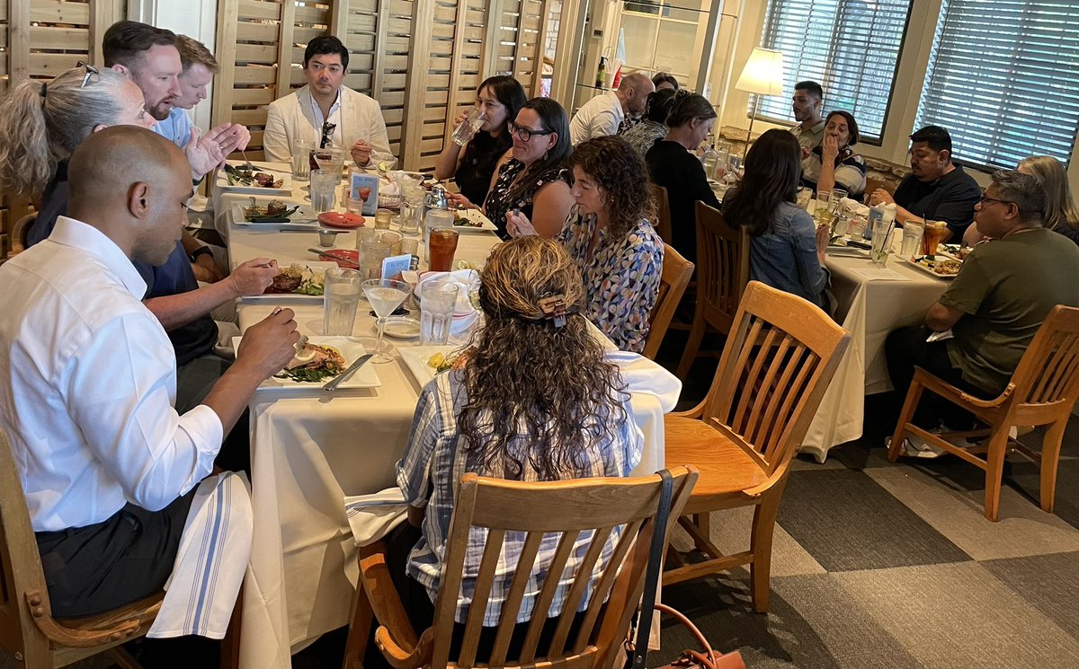 RYHT_ETexas's tweet image. The 89th Session might be over, but the work (& some celebrating of Sine Die) has just begun! What an honor to be part of this team. @RYHTexas