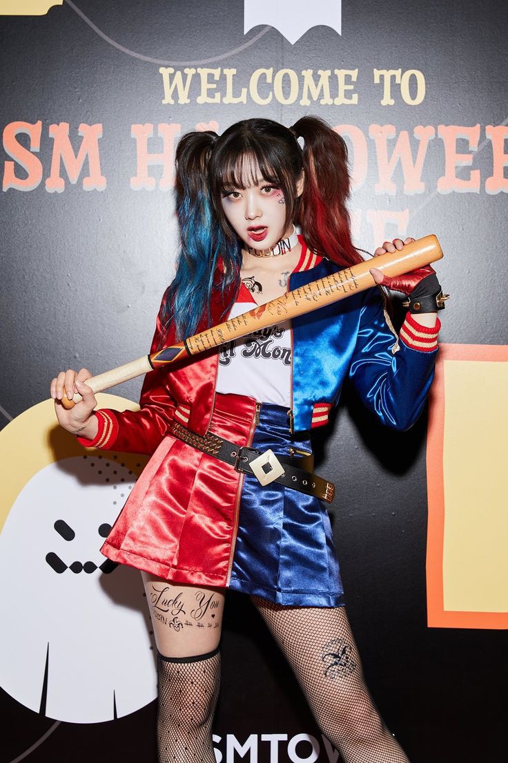 aerizselle's tweet photo. @kyudaisan The interesting fact is I have cosplayed as Harley Quinn before! https://t.co/5lWXvJo3x0