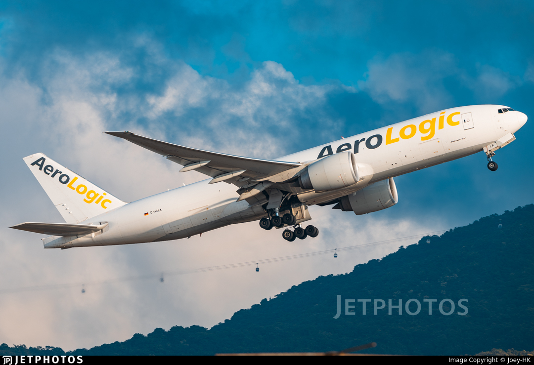 An AeroLogic 777 departing Hong Kong. jetphotos.com/photo/11732032 © Joey-HK